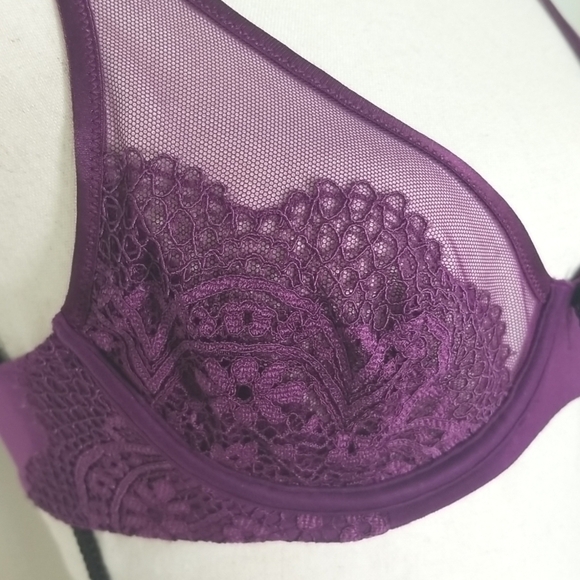 VICTORIA'S SECRET Body by Victoria Unlined Demi Bra Purple Lace, size 32 C - Picture 2 of 5